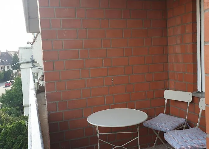 Am Neckar * Heidelberg